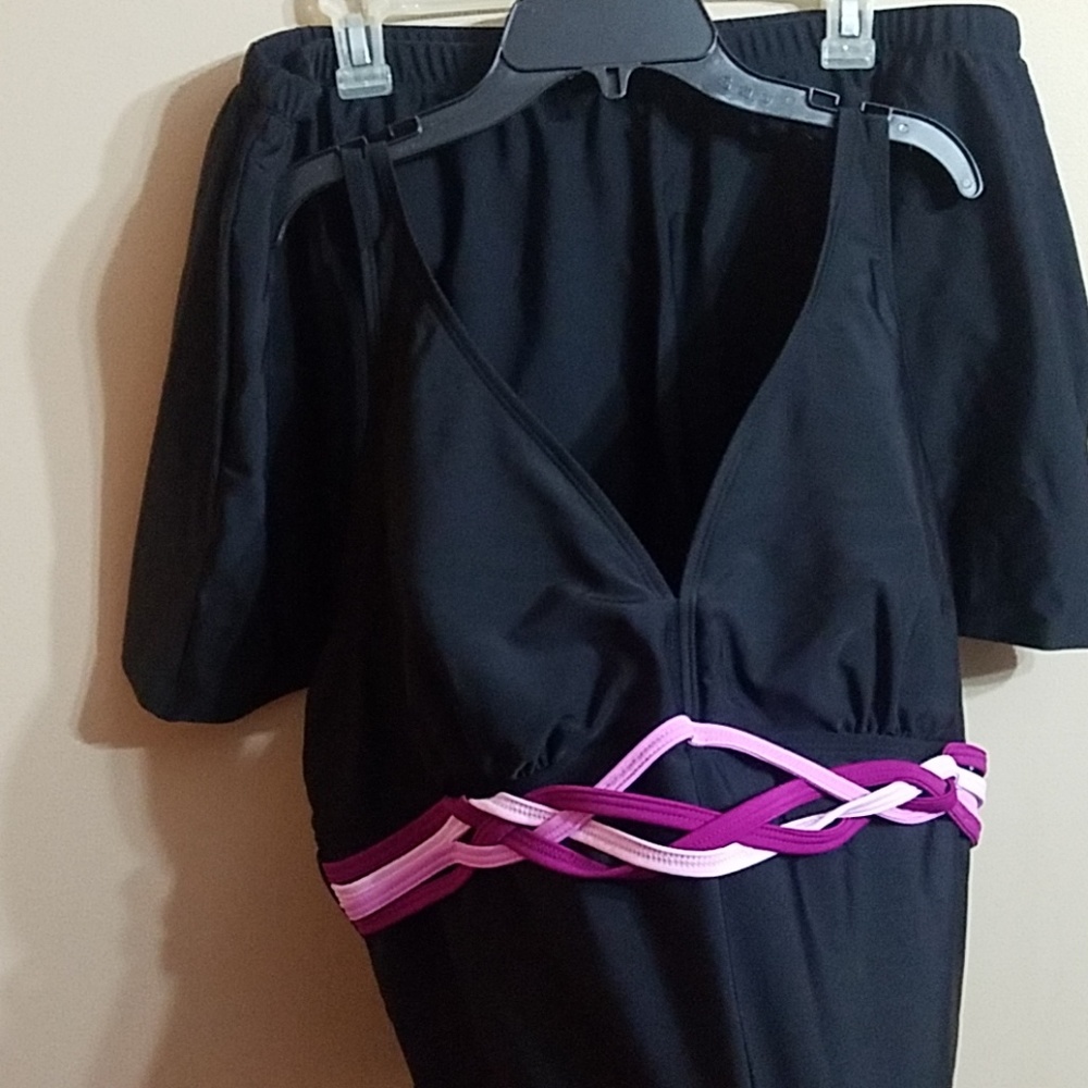 24W inches off 2 PC swim tank & skirt